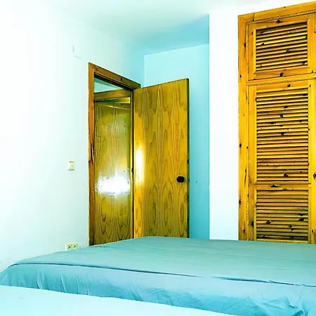 Amplio Apartamento Familiar En La Zona Baja De Sierra Nevada Ideal Para 8 Personas * Sierra Nevada
